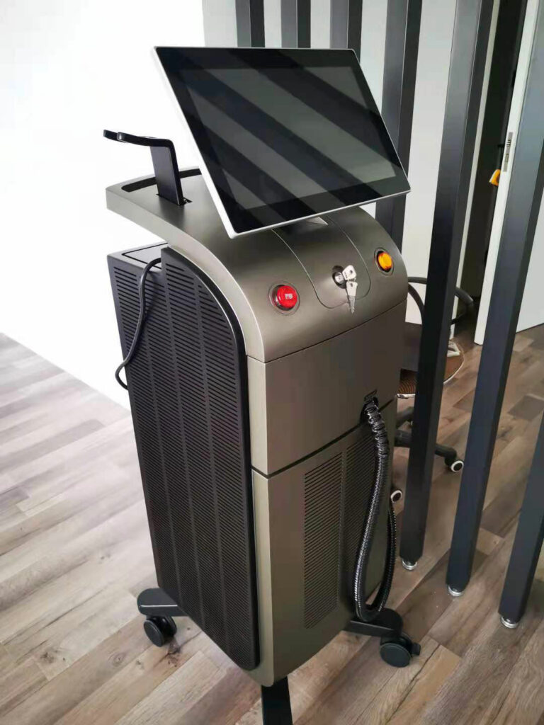راهنمای کامل استفاده از دستگاه لیزر Soprano Titanium